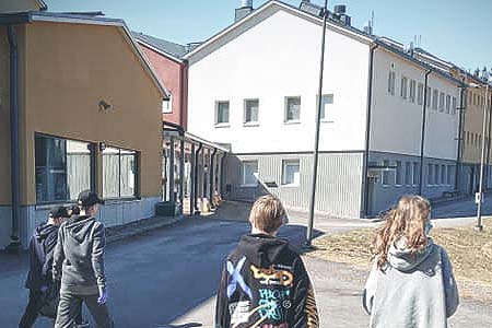 Lukuvuosi ja tiedotteet