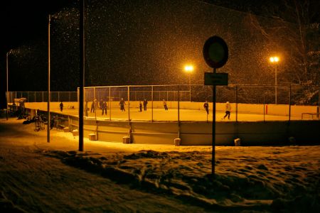 Luistelukaukalo