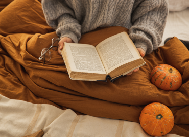 Aikuisten kirjastoillat Taivassalossa ja Kustavissa